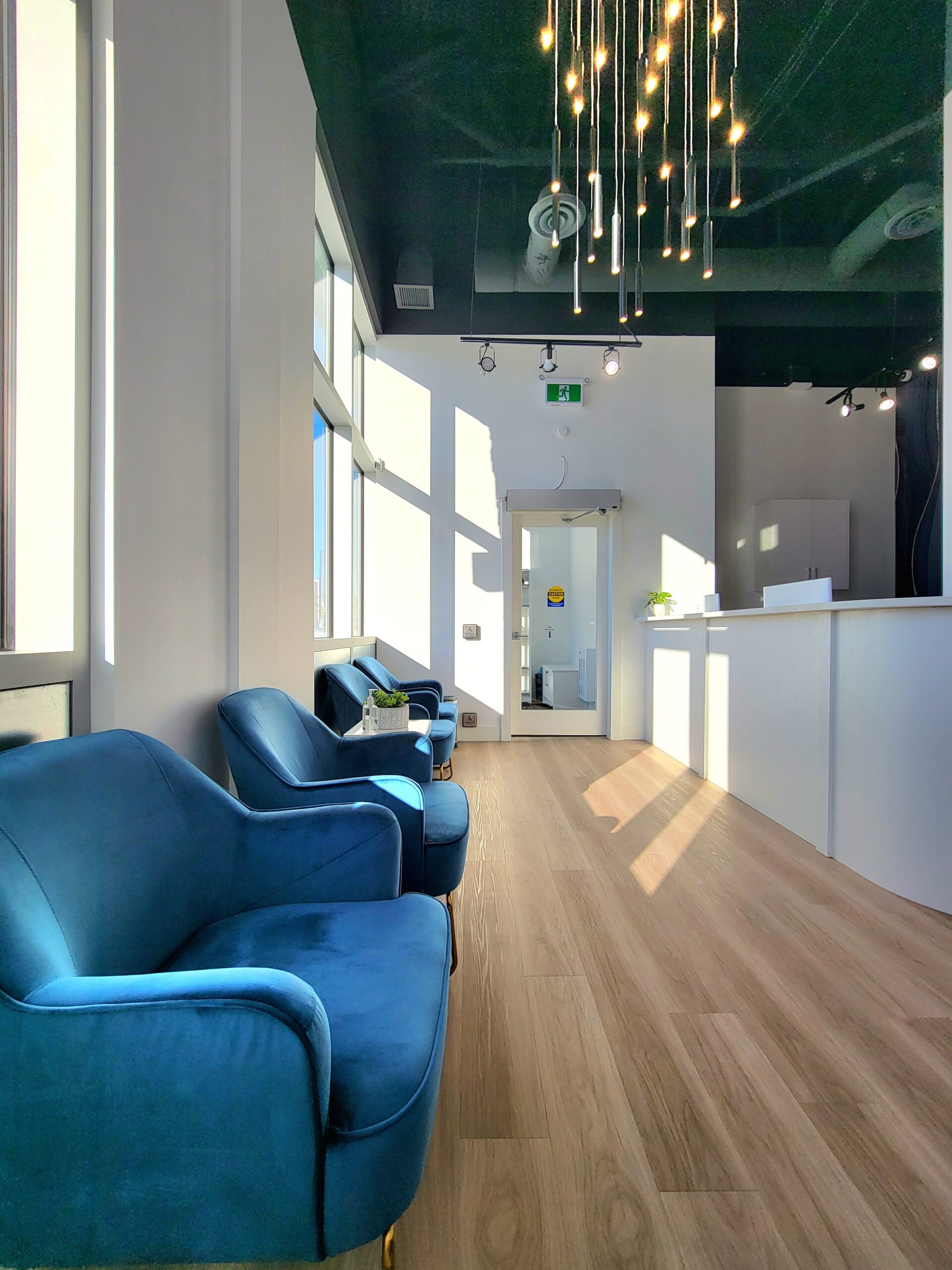 South Edmonton Wart Clinic - Front Waiting Area